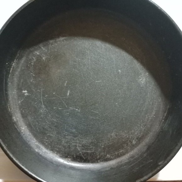 Joie Mini Nonstick Egg and Fry Pan, 4.5”, SCRATCHED - Picture 6 of 12